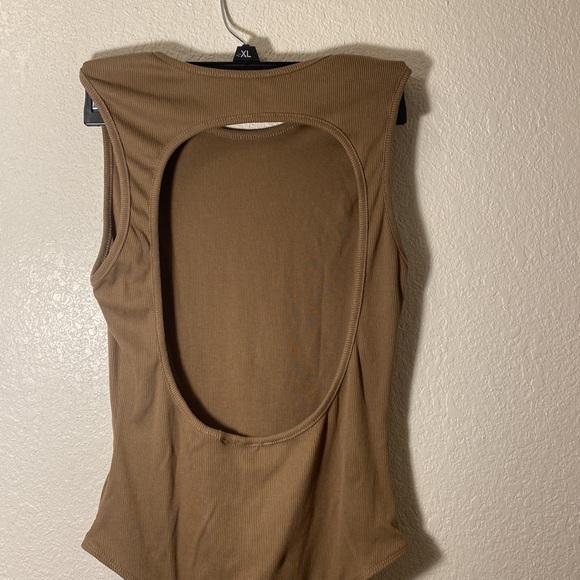 Back out bodysuit - Picture 4 of 5